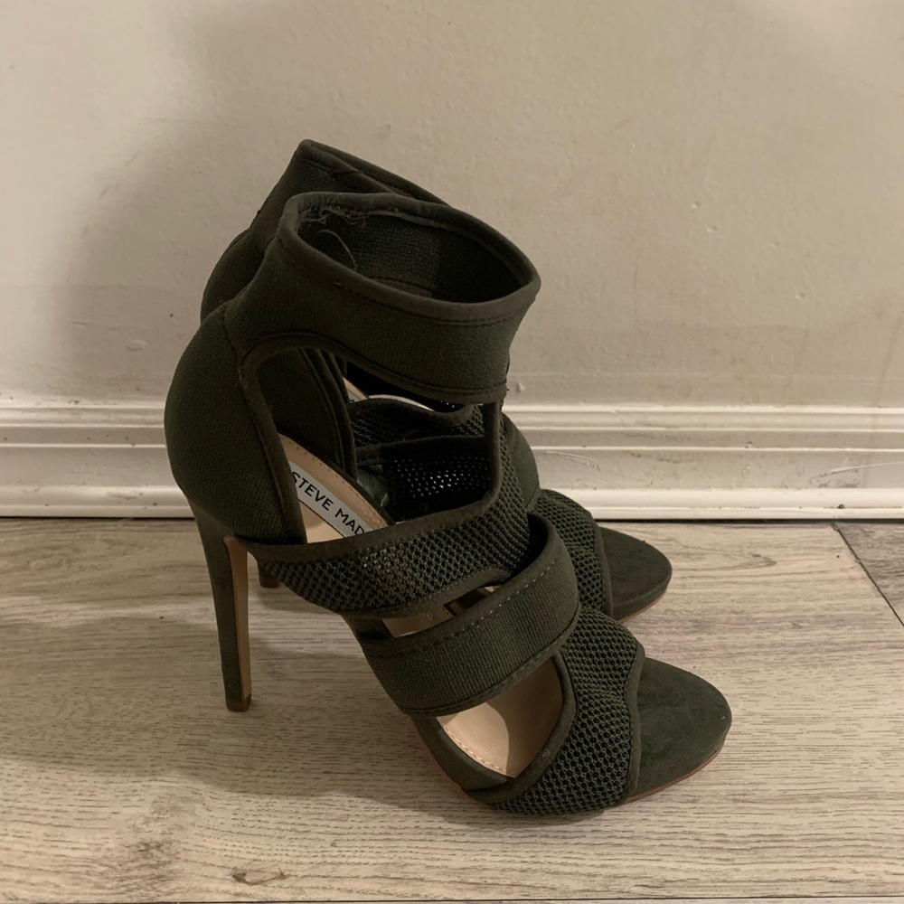LINKED Heel